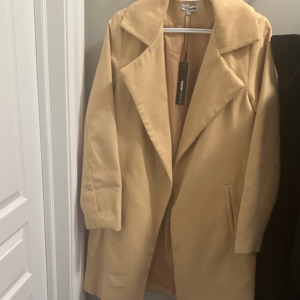 Fashion nova Classic Tan Trench Coat